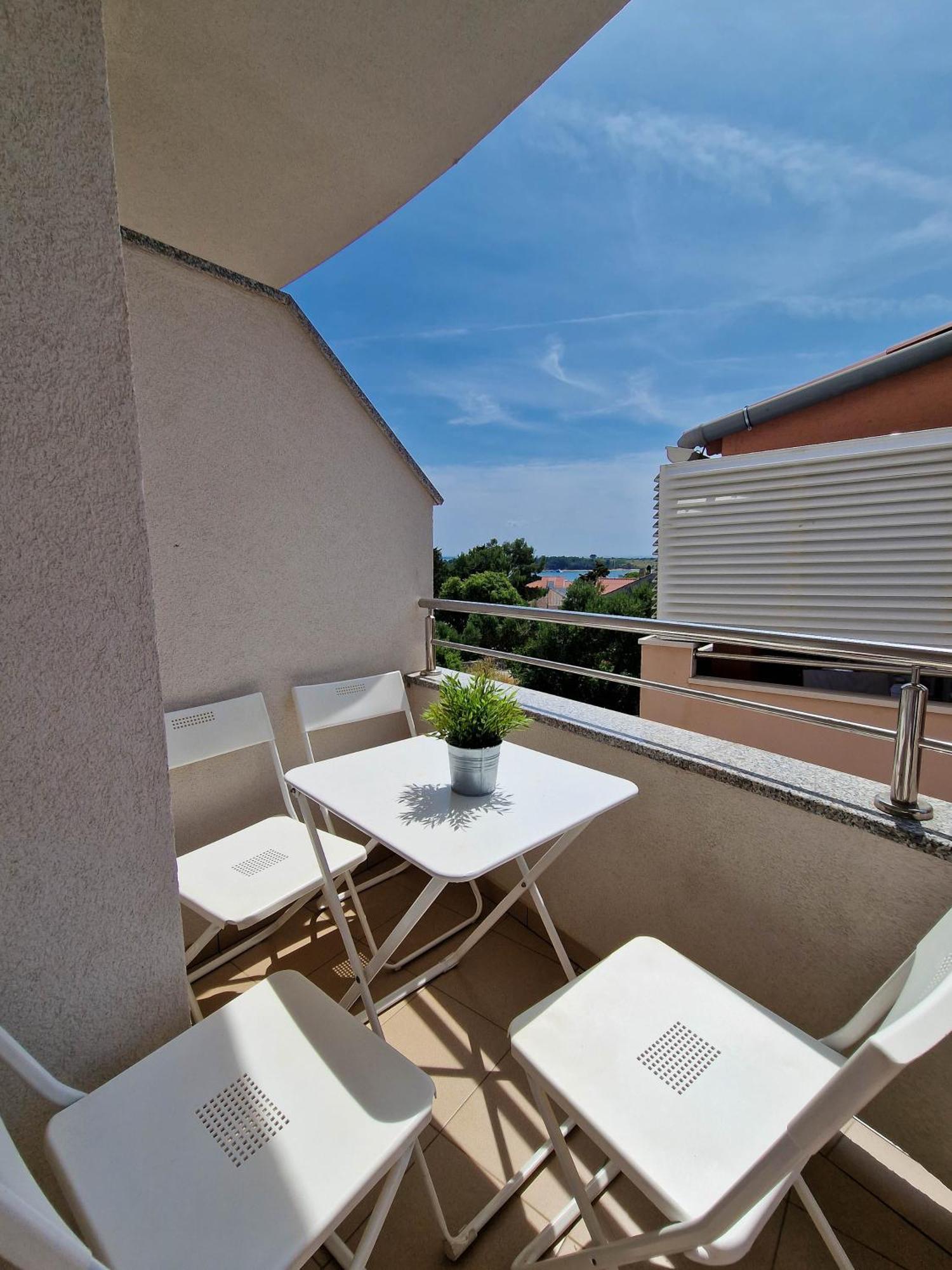 Apartament Avada Premium Novalja Zewnętrze zdjęcie